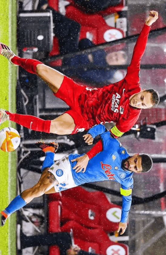 战略调整中 战略调整中