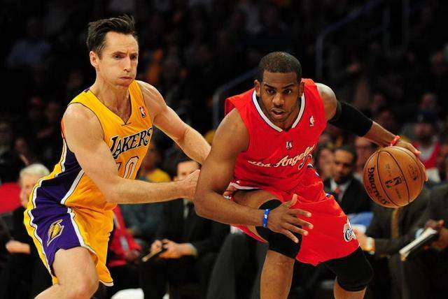 带领他的球 带领他的球