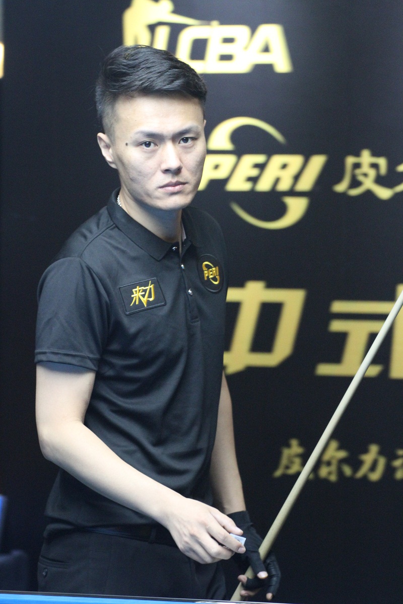 谓星光熠熠 谓星光熠熠